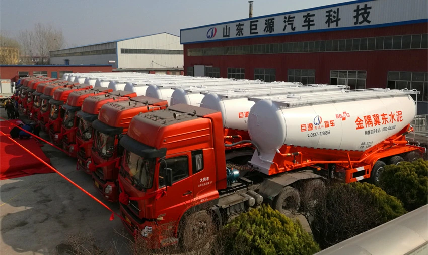 China 40 Cbm Bulk Cement Tanker Semi Tailer Dry Bulk Powder Tank Silo Truck Semi Trailer